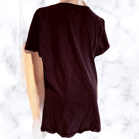 ♣Black T-shirt w Colourful Abstract Floral Pattern - Picture 2 of 4